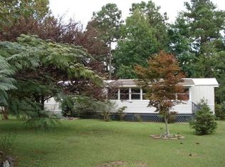 137 Ennett Ln, Sneads Ferry, NC 28460