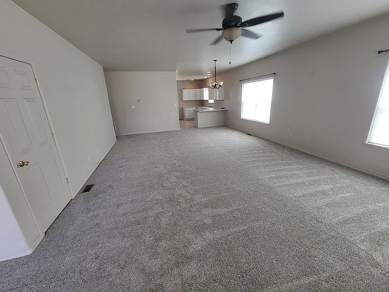 487 Angel Way — Photo 11