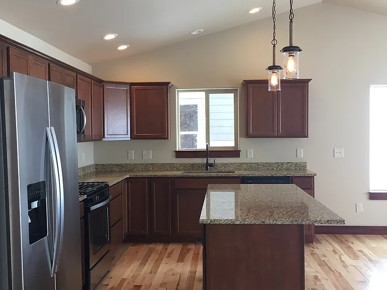 4431 Glenwood Dr — Photo 8