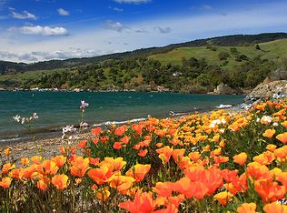 2930 Lakeview Dr, Nice, CA 95464