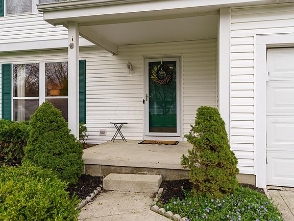 3rd image of 5270 Saddlebrook Dr