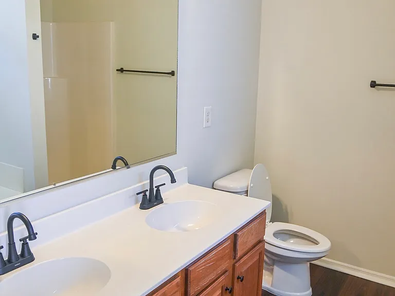 412 Bellegrove Dr — Photo 8