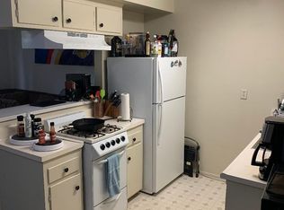 2722 E 3rd St #9, Long Beach, CA 90814