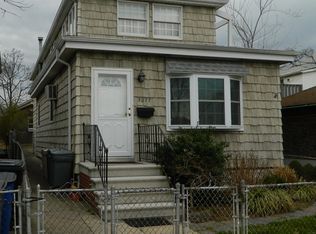 3277 Giegerich Pl, Bronx, NY 10465