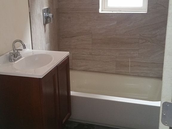 5th image of 1937 S Saint Louis Ave