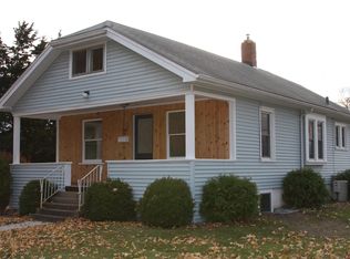 1801 S 15th St, Burlington, IA 52601