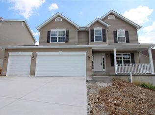 3335 Amber Heights Ln, Imperial, MO 63052