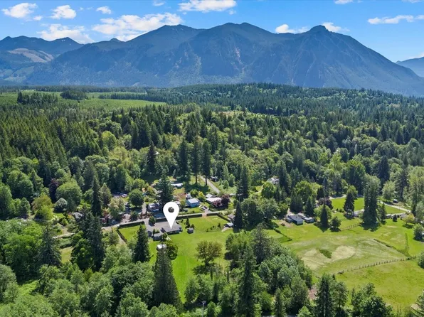 5701 404th Avenue SE, Snoqualmie, WA 98065