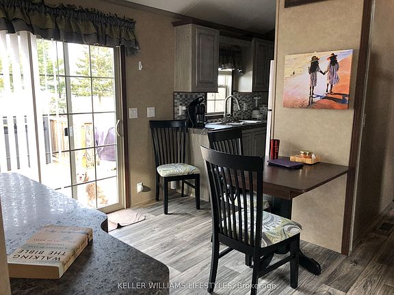 5th image of 77719 Bluewater Hwy #4