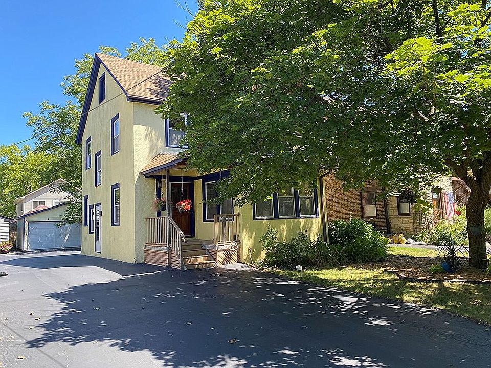 1st image of 881 Pleasant Ave