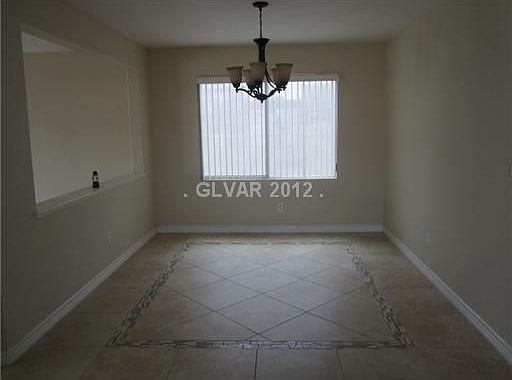 3rd image of 9923 Pioneer Ave