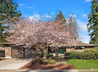 19714 108th Ave NE, Bothell, WA 98011