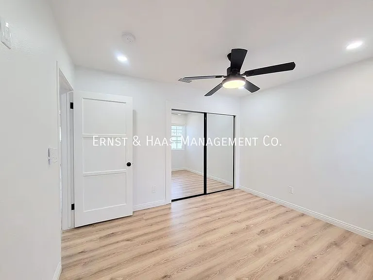 5019 Ashworth St — Photo 21