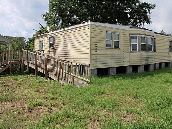 2nd image of 4675 Dodt Ave