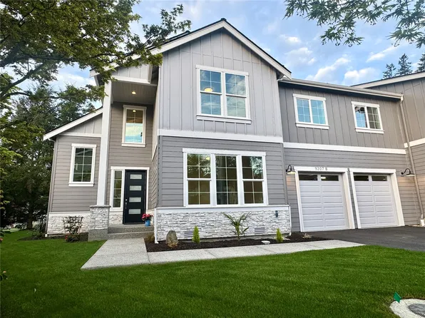 9207 NE 175th Street #B, Bothell, WA 98011