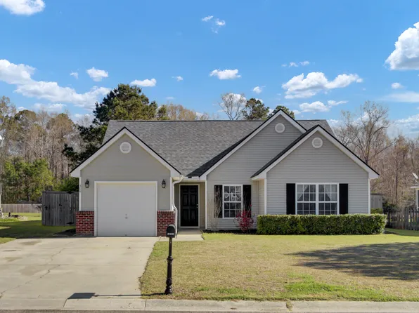 306 Slow Mill Dr, Goose Creek, SC 29445