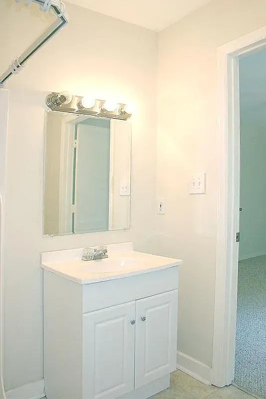 1 bed, 525 sqft, $1,150 — Photo 3