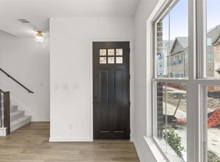 7545 Laburnam Rd, Dallas, TX 75228