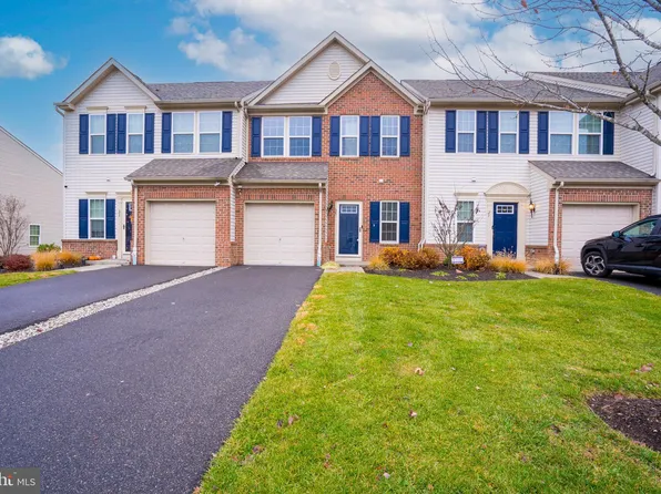 25 Ventana Ct, Hamilton, NJ 08619