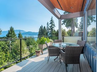 1832 North Rd, Gibsons, BC V0N1V9