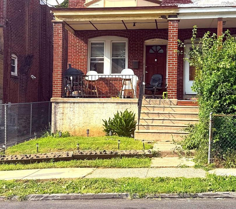 1st image of 1107 Pine St