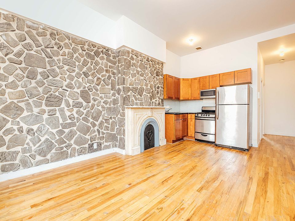 1st image of 444 Lafayette Ave APT 2C