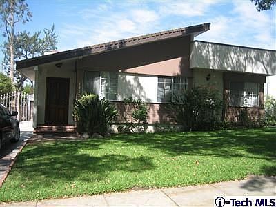 1st image of 1437 N Columbus Ave