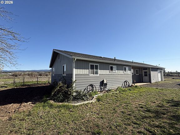 2nd image of 145 Hill Rd