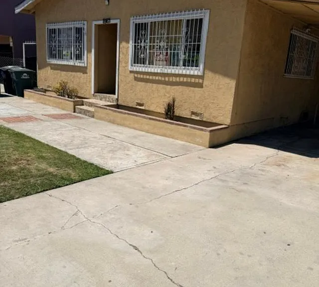 FRONT AREA