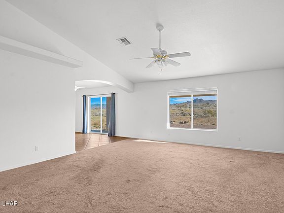 3rd image of 9324 N Vista Dr