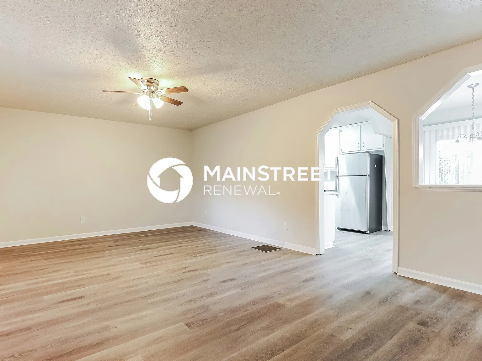 6297 Wellington Ct — Photo 4