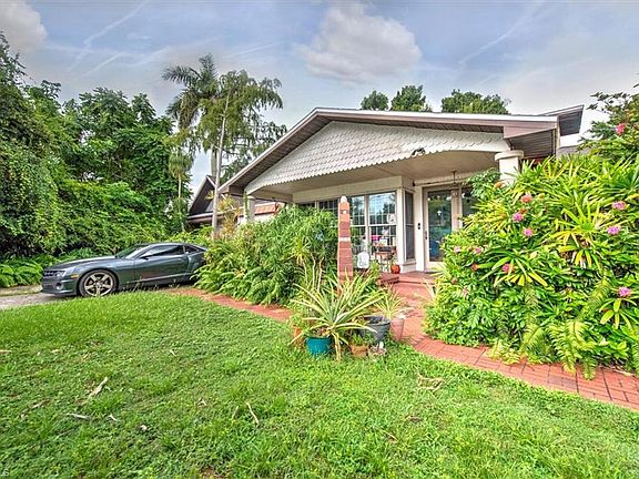 3rd image of 3122 Cortez BLVD