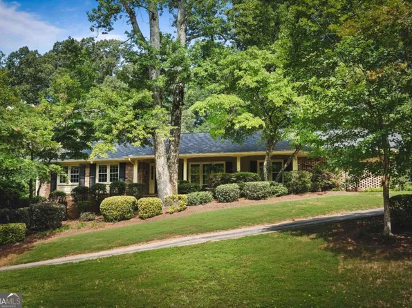 2480 Flair Knoll Dr NE, Atlanta, GA 30345