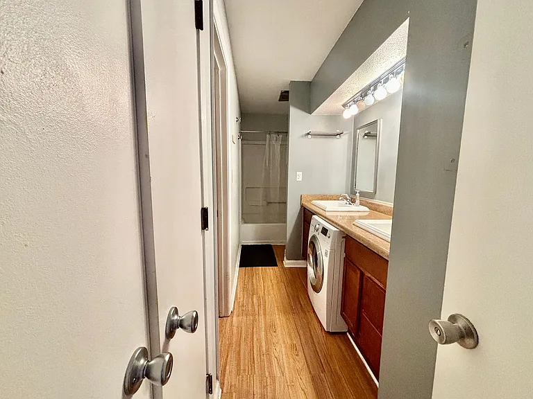 4524 Holly St #24 — Photo 7