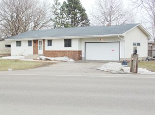 2128 Prosperity Rd N, Maplewood, MN 55109