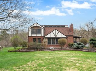 1275 Morrow Rd, Pittsburgh, PA 15241