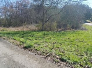 Broken Arrow Point, Kingston, TN 37763