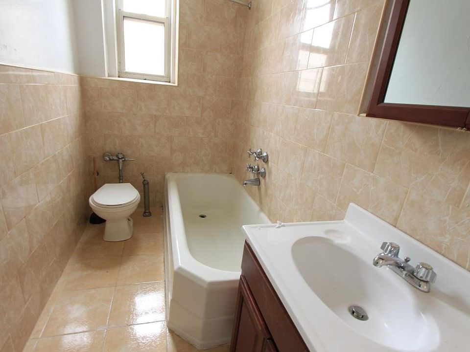 1st image of 2020 Kings Hwy APT 5A