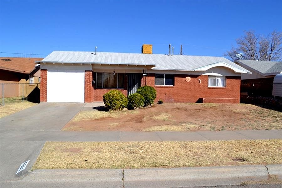 2nd image of 5861 Dolphin Dr