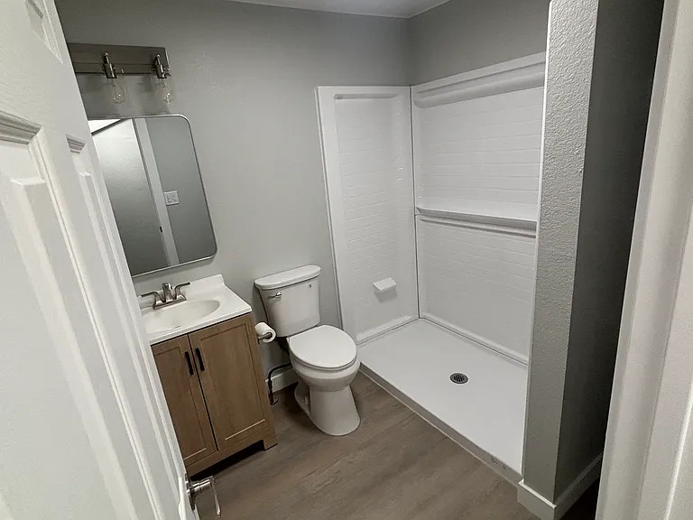 1934 12th Ave #3 — Photo 5