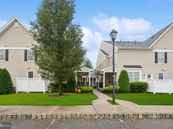 2604 Lexington Mews, Swedesboro, NJ 08085