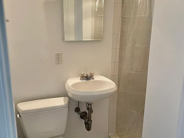 1061 Beacon St #15 — Photo 4