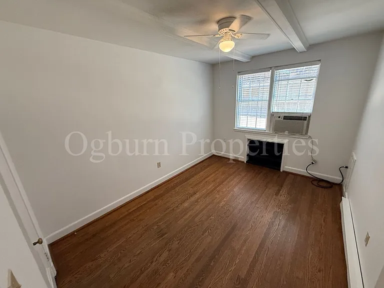 1306-1318 Glade St — Photo 12