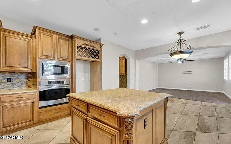 841 Golden Edge Ct — Photo 8