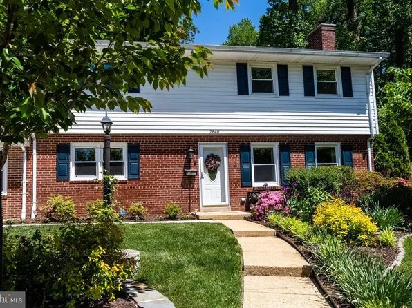 2640 Frey Ct, Falls Church, VA 22046