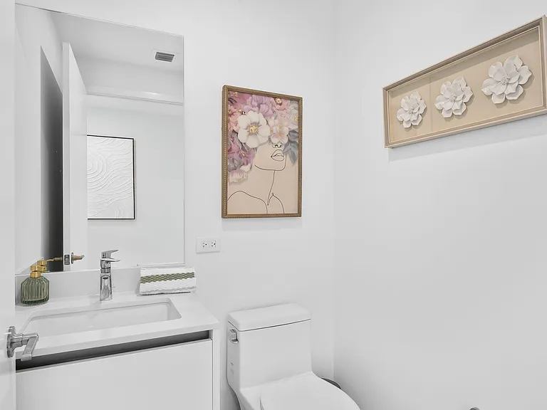 900 N Ocean Blvd #906 — Photo 27