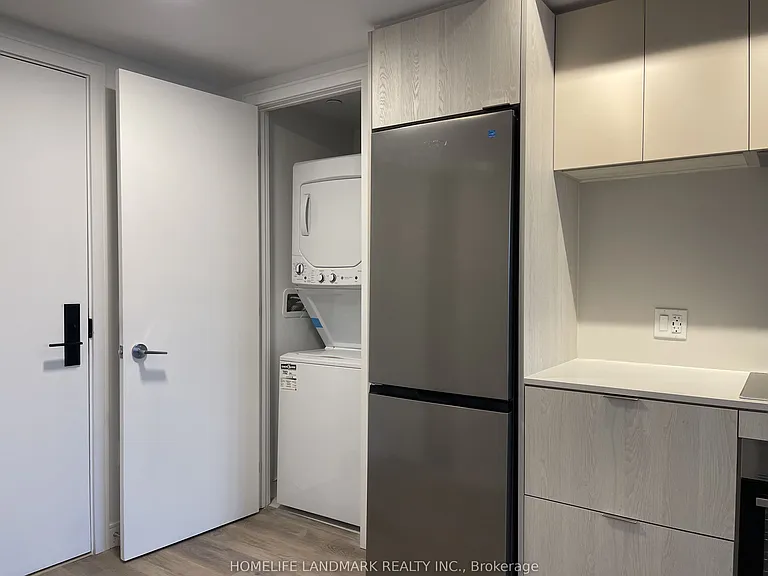1 Jarvis St #333 — Photo 6