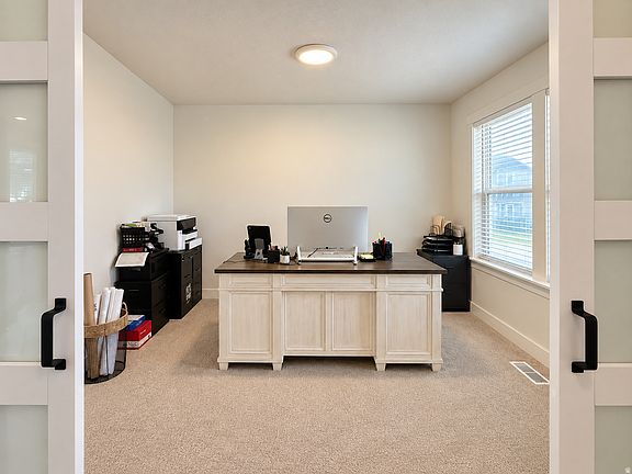4th image of 442 N Stone Ridge Dr #1908