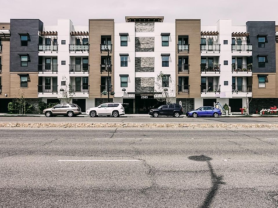 1st image of 2585 El Camino Real APT 409