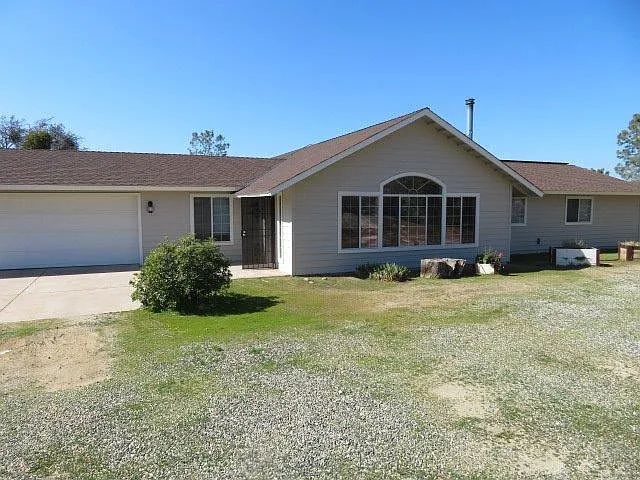 37944 Misty Ridge Rd photo 1
